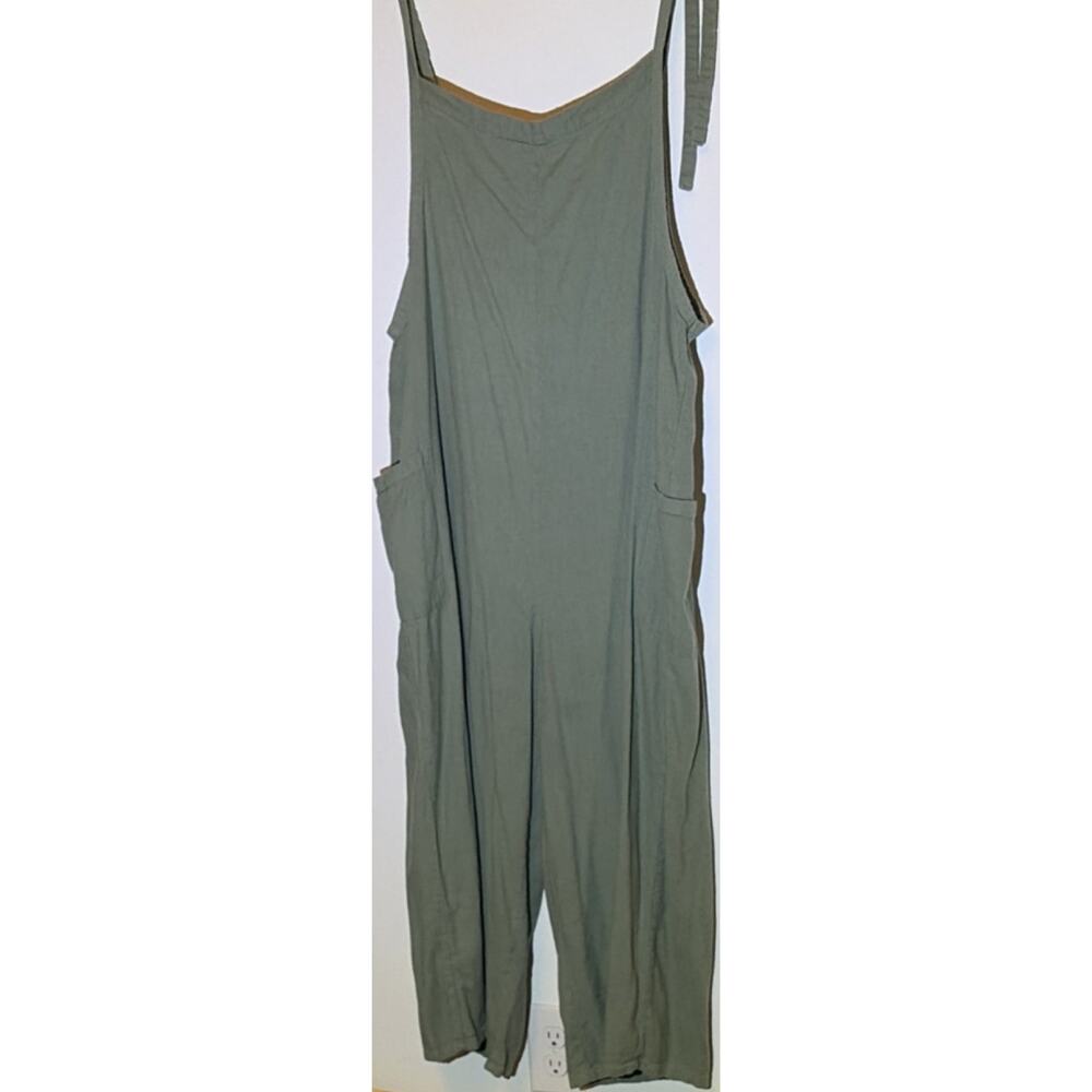 Women's linen blend Green cropped wide leg Jumpsuit XL Sleeveless V-Neck